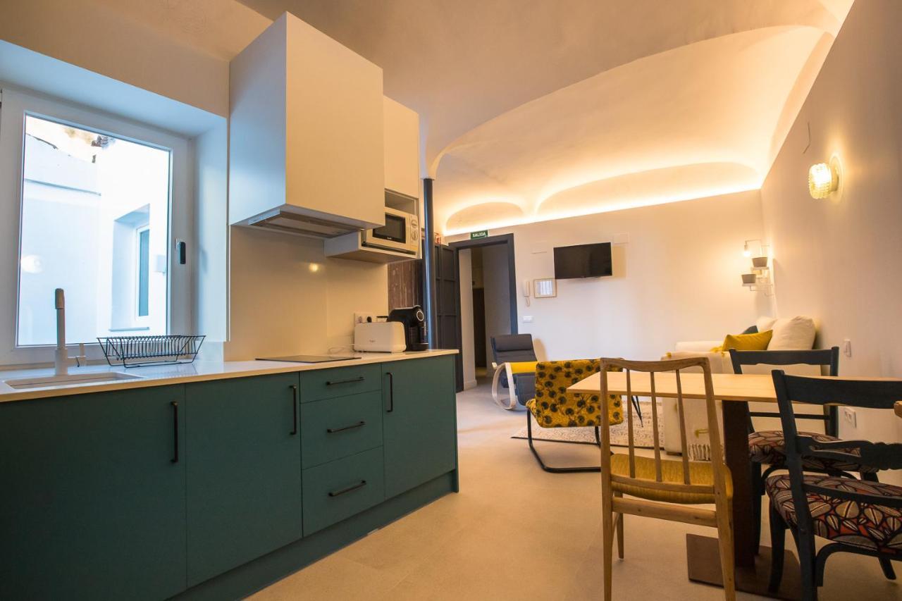 Apartamentos San Salvador Parking Gratis メリダ エクステリア 写真