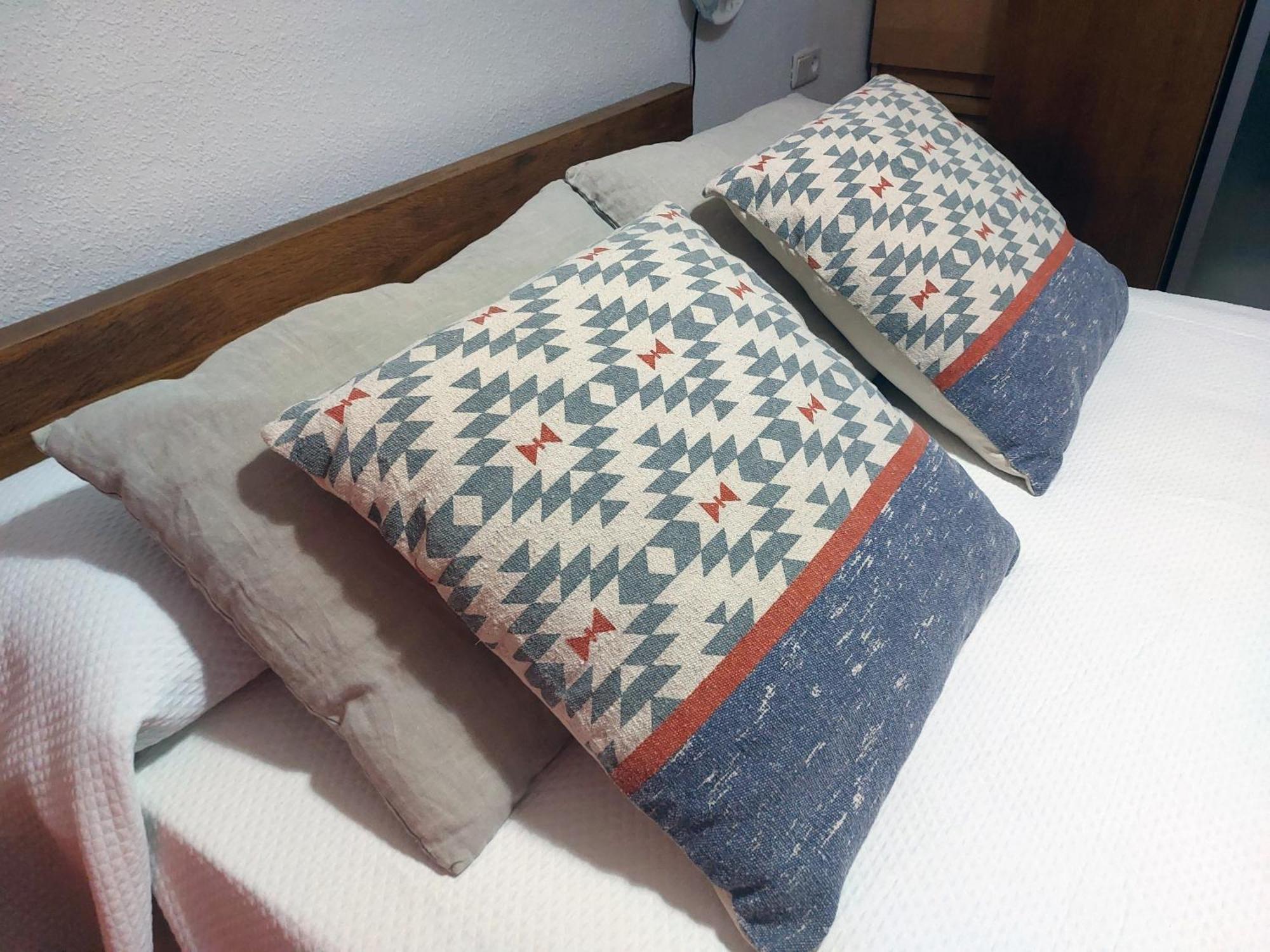 Apartamentos San Salvador Parking Gratis メリダ エクステリア 写真